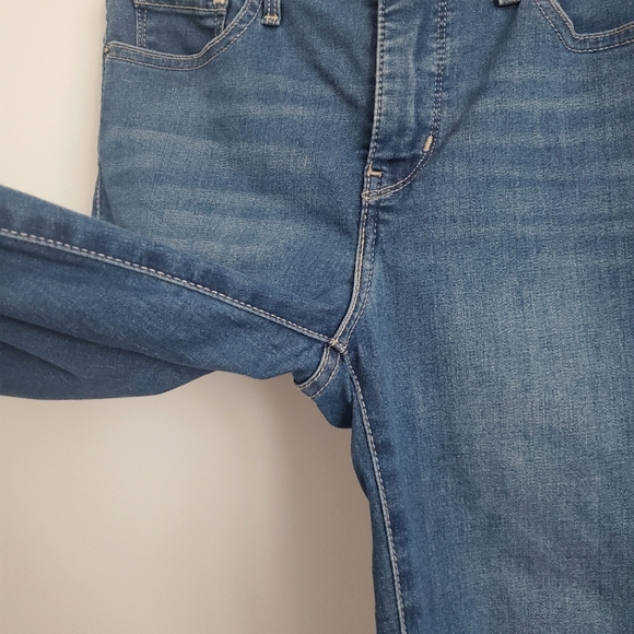 Levi's 314 Shaping Straight Size 29 - Picture 6 of 10